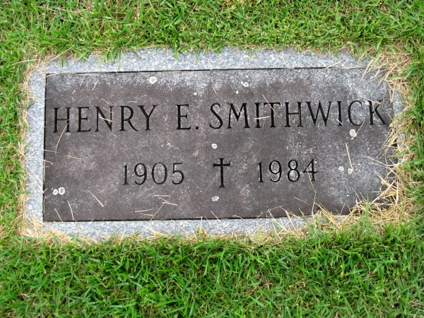 Henry Smithwick, Jr. - footstone