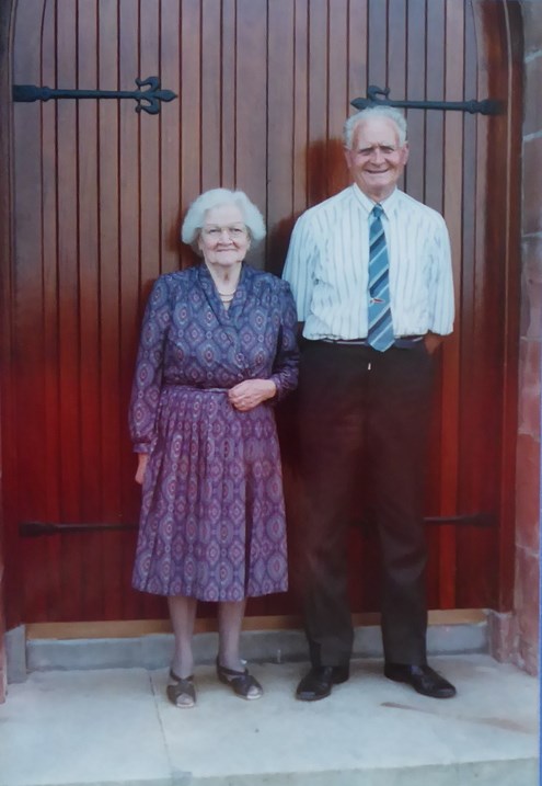 Jeannie (Dunlop) and George Taggart